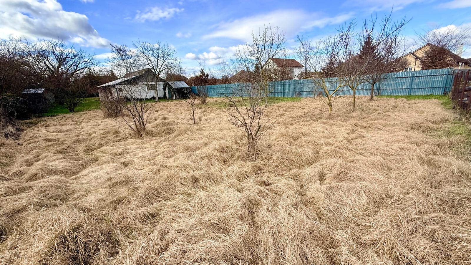 NA PREDAJ STAVEBNÝ POZEMOK S PÔVODNÝM DOMOM, DUNAJSKÁ STREDA – VRAKÚŇ