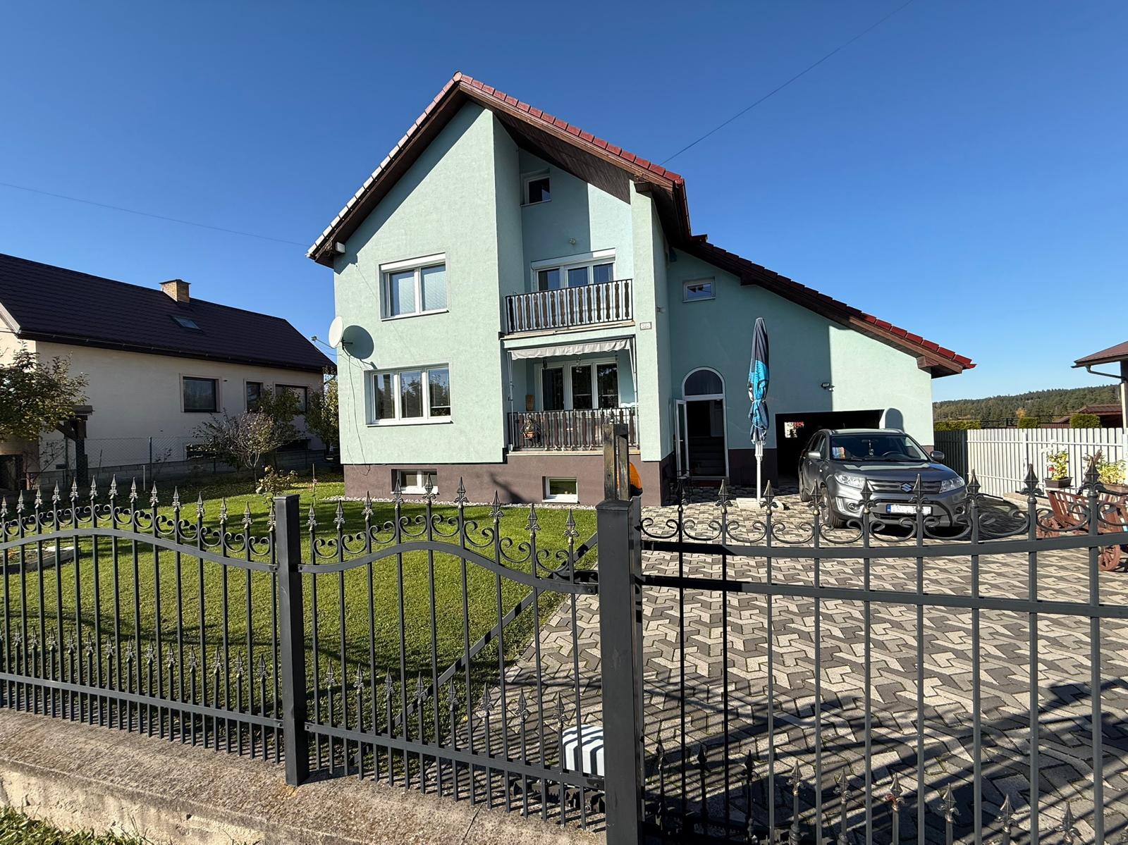 NA PREDAJ RODINNÝ DOM HORNÁ ŠTUBŇA